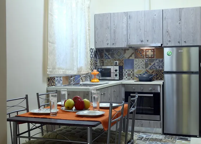 Niriides شقة فندقية 3*