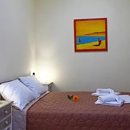 Apart Otel Niriides 3*