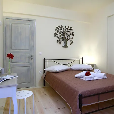 Apart Otel Niriides