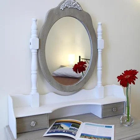 Niriides 3* Lefkada City