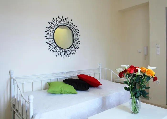 Niriides Aparthotel 3*